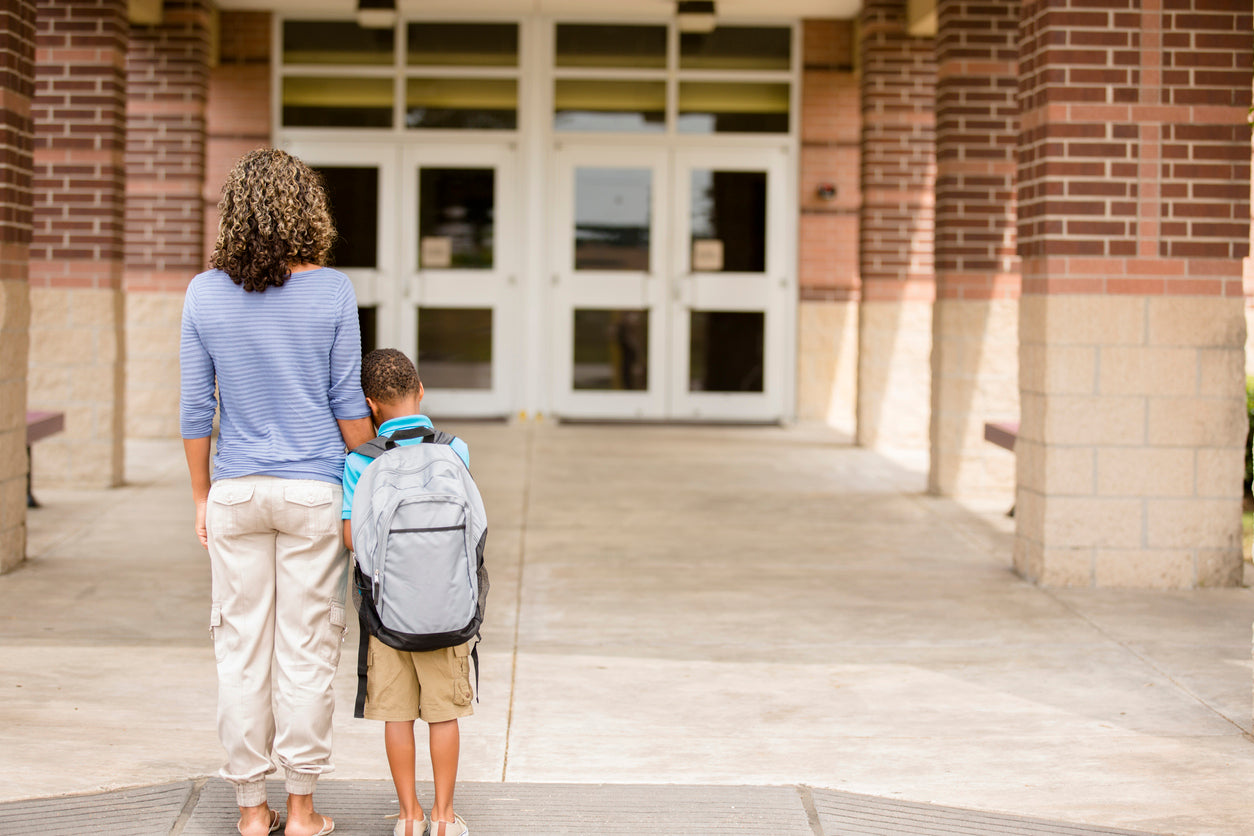 3 façons dont une montre intelligente peut aider les enfants anxieux à l'école